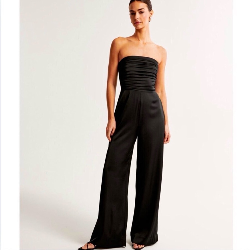 NWT Abercrombie & Fitch Emerson Jumpsuit